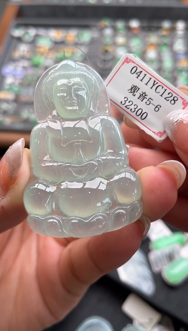 翡翠挂件未镶嵌0411YC128