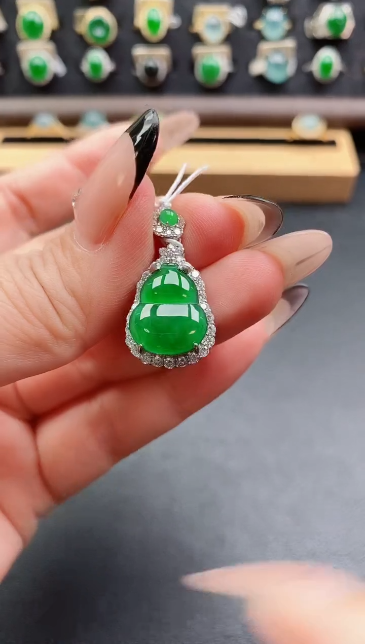 吊坠(赠链)银S925镶嵌翡翠1