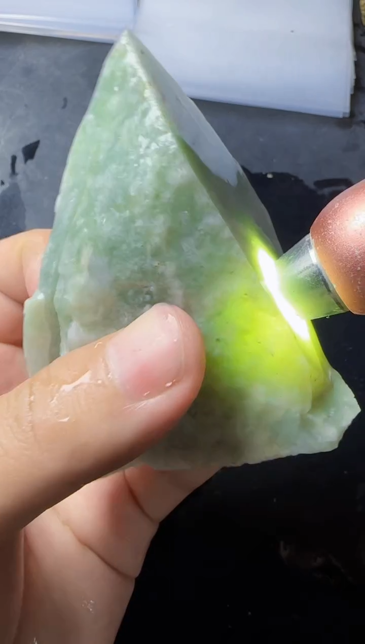 【闪购商品】翡翠颈饰未镶嵌011翡翠