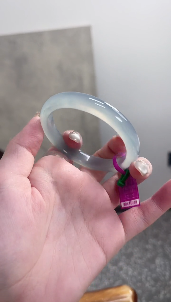 【闪购商品】玛瑙/玉髓手镯未镶嵌53-54圈 需要包容