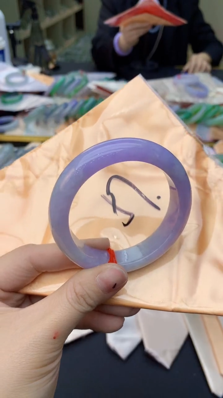 【闪购商品】翡翠手镯未镶嵌0934448803