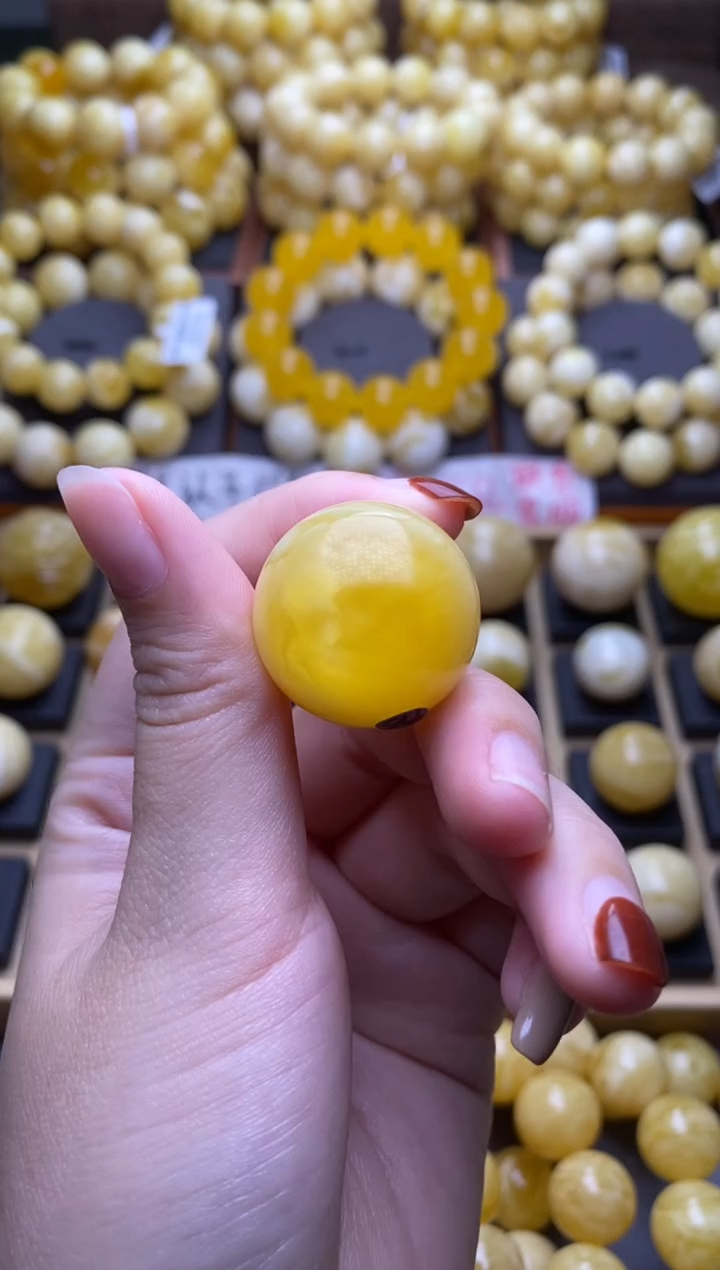 【闪购商品】琥珀裸石未镶嵌大小姐珠宝123