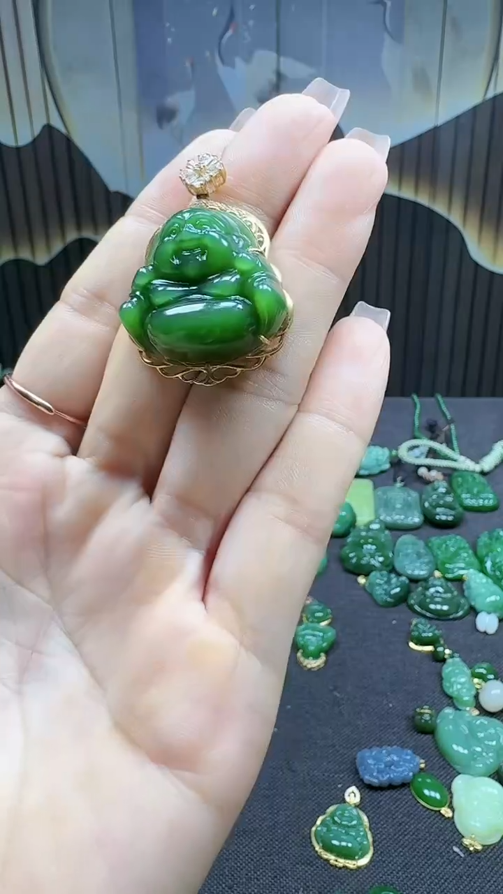 和田玉18K金镶嵌挂件1