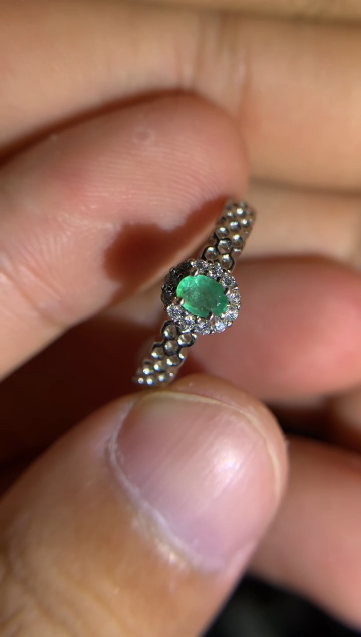 戒指银S925镶嵌祖母绿活口