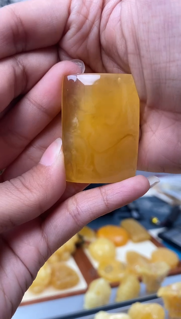 【闪购商品】琥珀裸石未镶嵌天然琥珀蜜蜡牌子