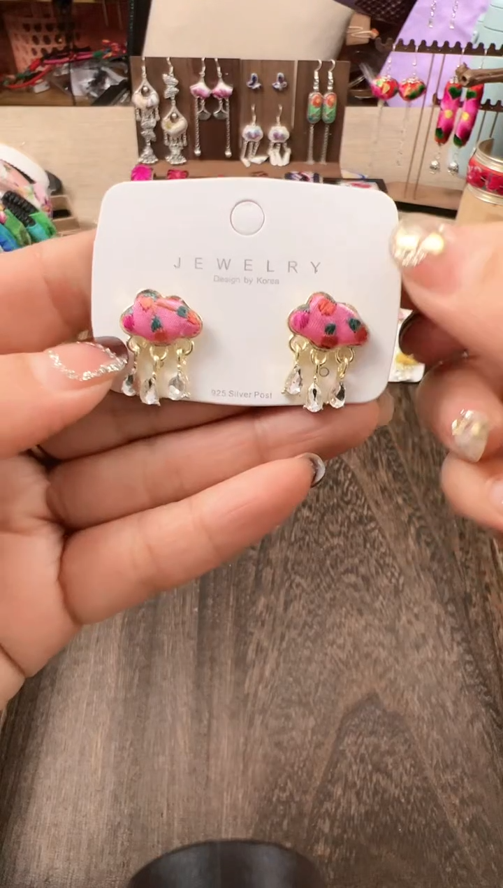 【闪购商品】织绣民族风老绣饰品142