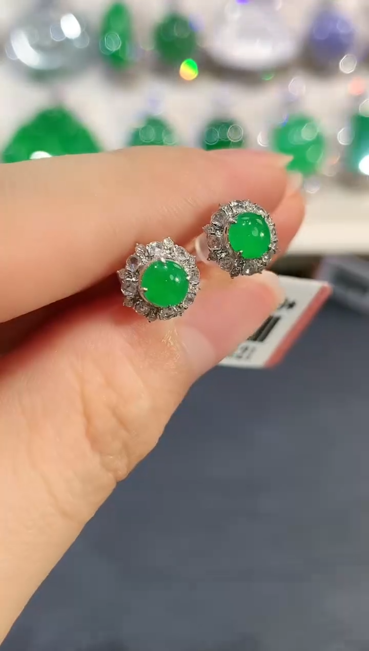 【闪购商品】翡翠耳饰18K金镶嵌q51