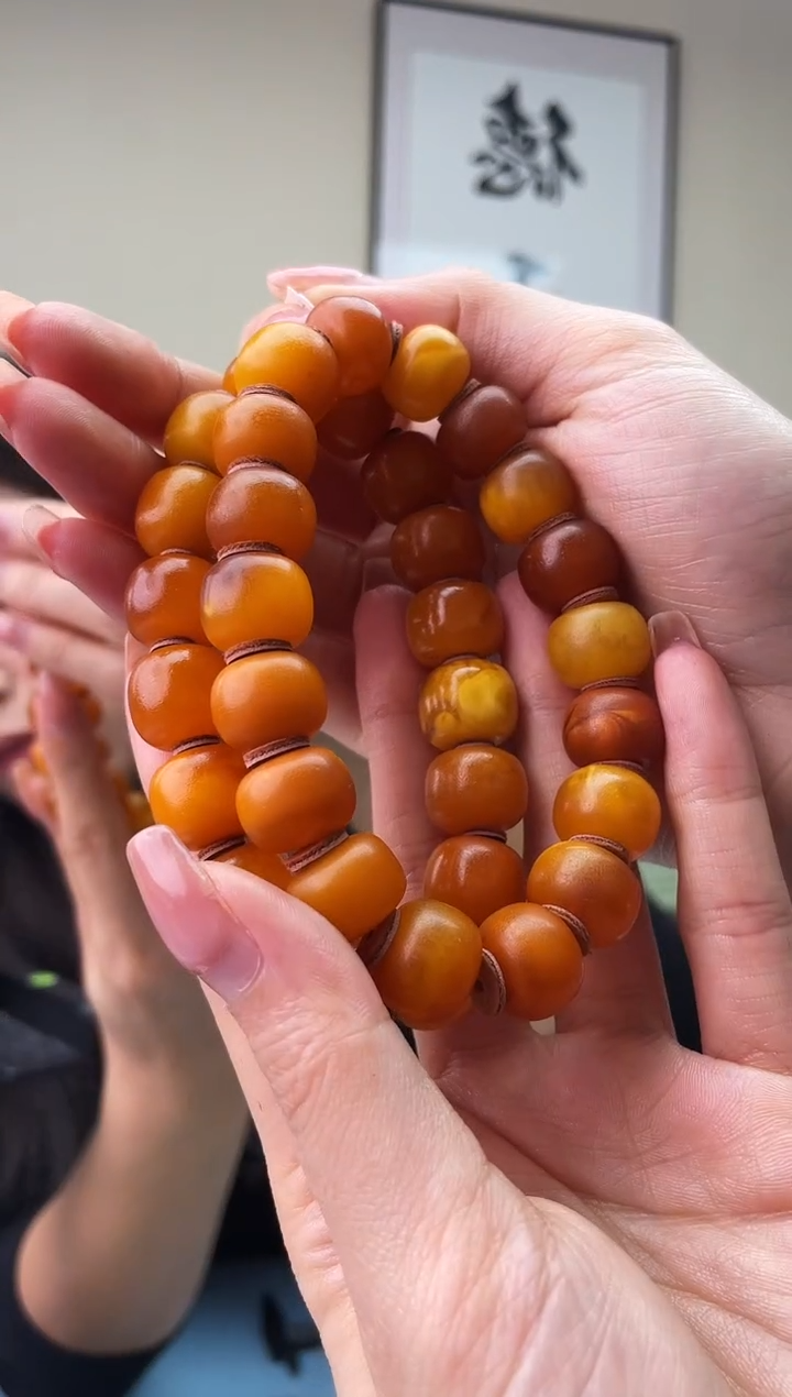 琥珀未镶嵌珠宝奇石T026 中好假一罚十，多样性发一件