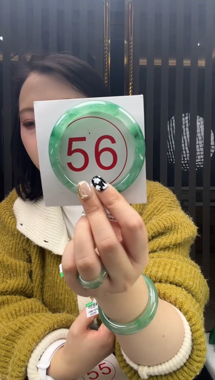 未镶嵌手镯石英质玉16