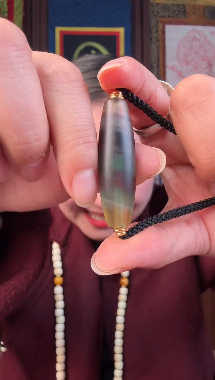 无非金属藏地丝丝彩虹古珠