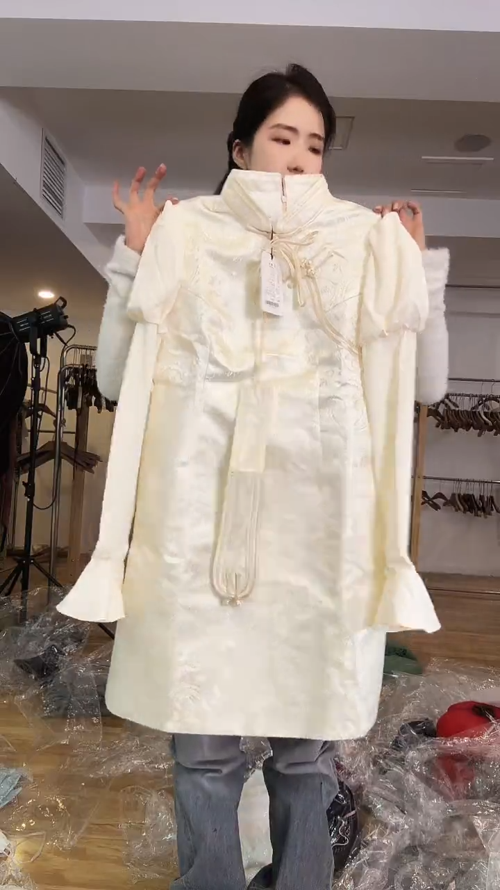 连衣裙       XL码      120-130斤