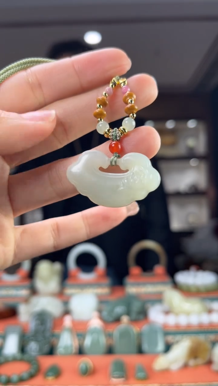 【闪购商品】和田玉颈饰未镶嵌佩佩