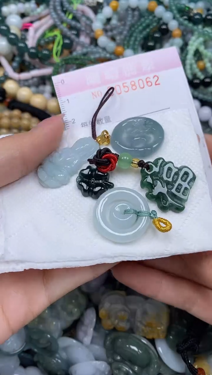 颈饰未镶嵌翡翠闪购0058062