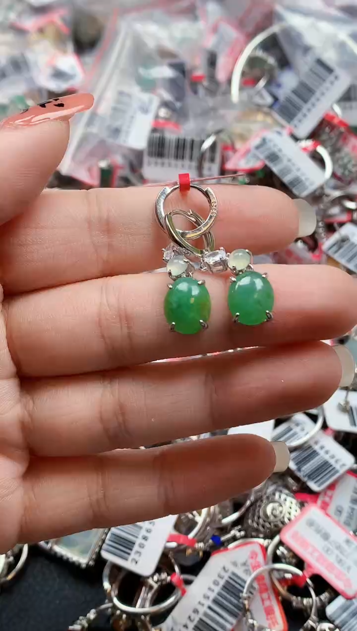 银S925镶嵌戒指翡翠天然A货缅甸翡翠