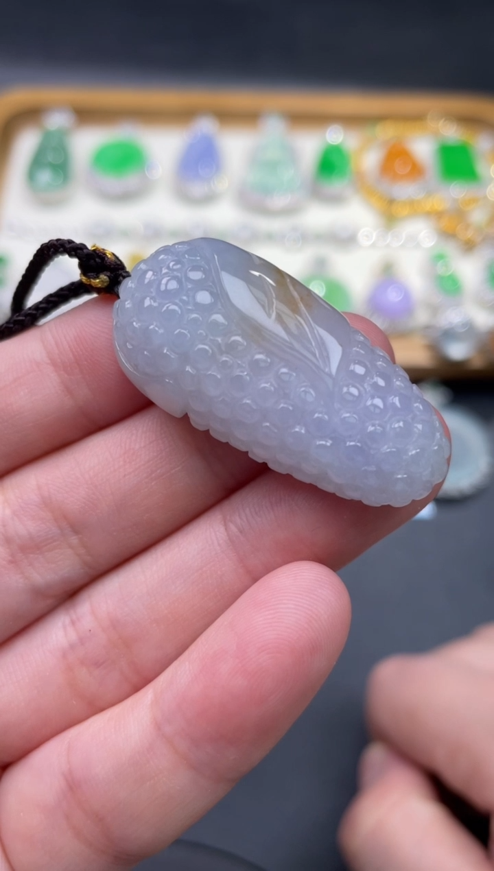 【闪购商品】翡翠颈饰未镶嵌56.........