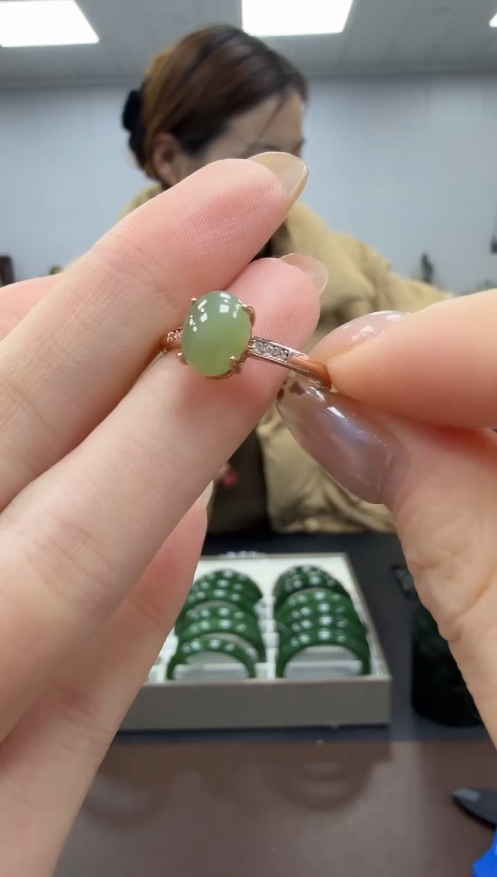 未镶嵌戒指和田玉多样性发其一ly