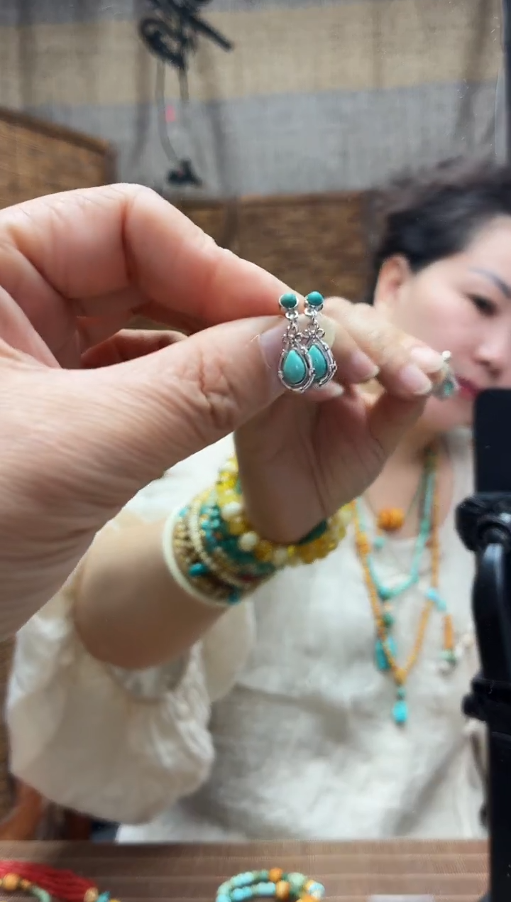 琥珀未镶嵌珠宝奇石耳环 多样性发一件
