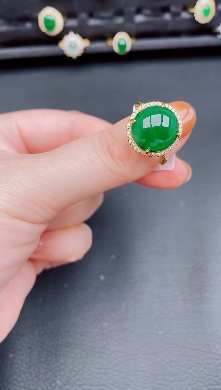 【闪购商品】翡翠戒指银S925镶嵌天然a货翡翠188