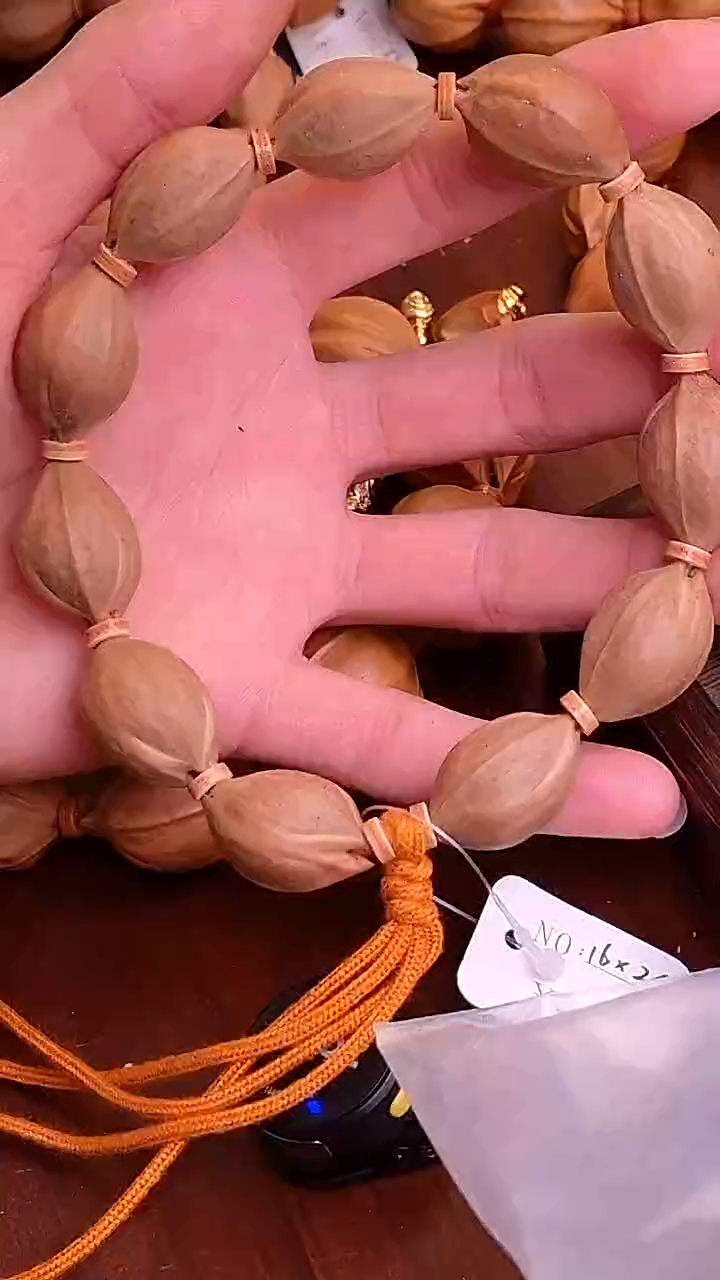 手串橄榄核梅林铁核