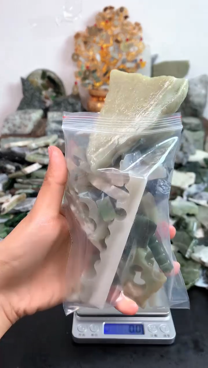 未镶嵌和田玉摆件14