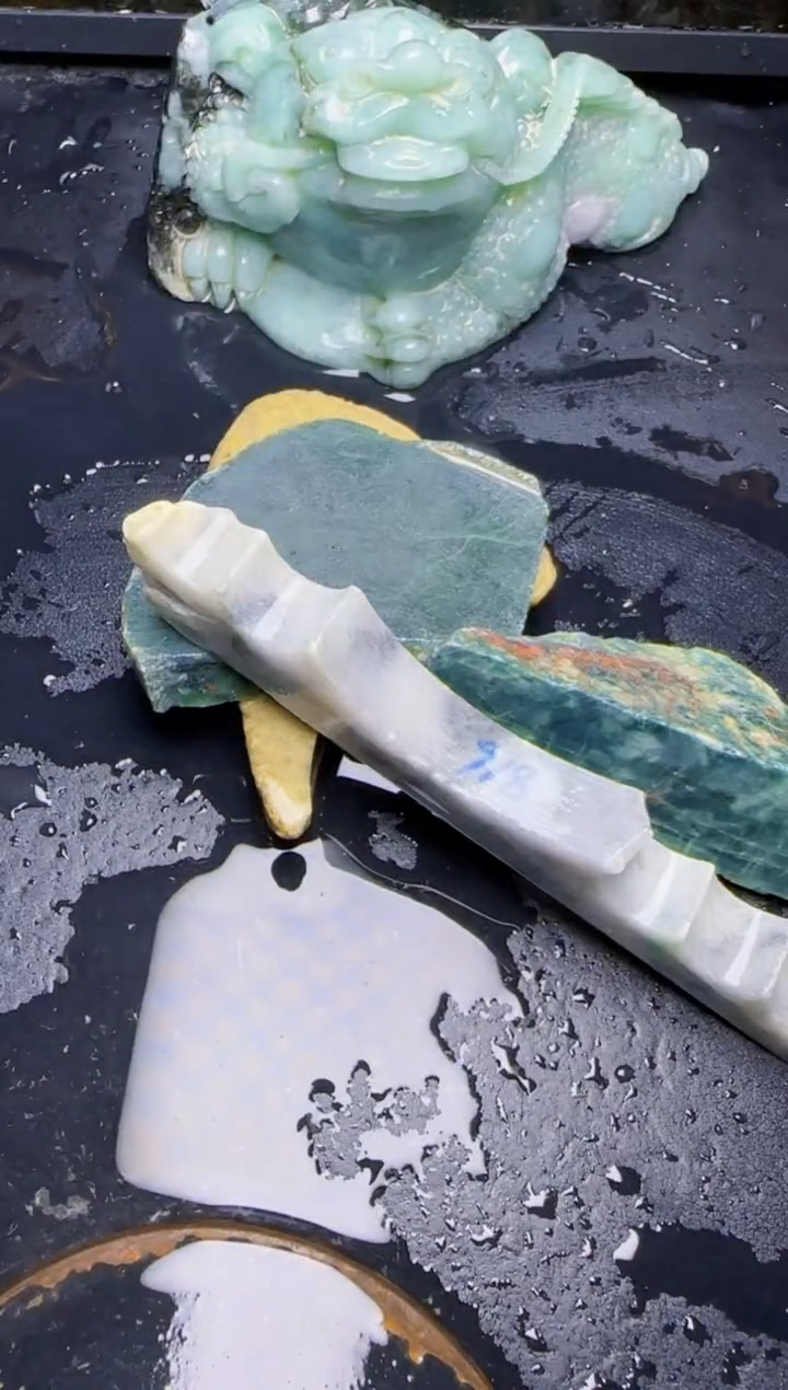 颈饰未镶嵌翡翠26