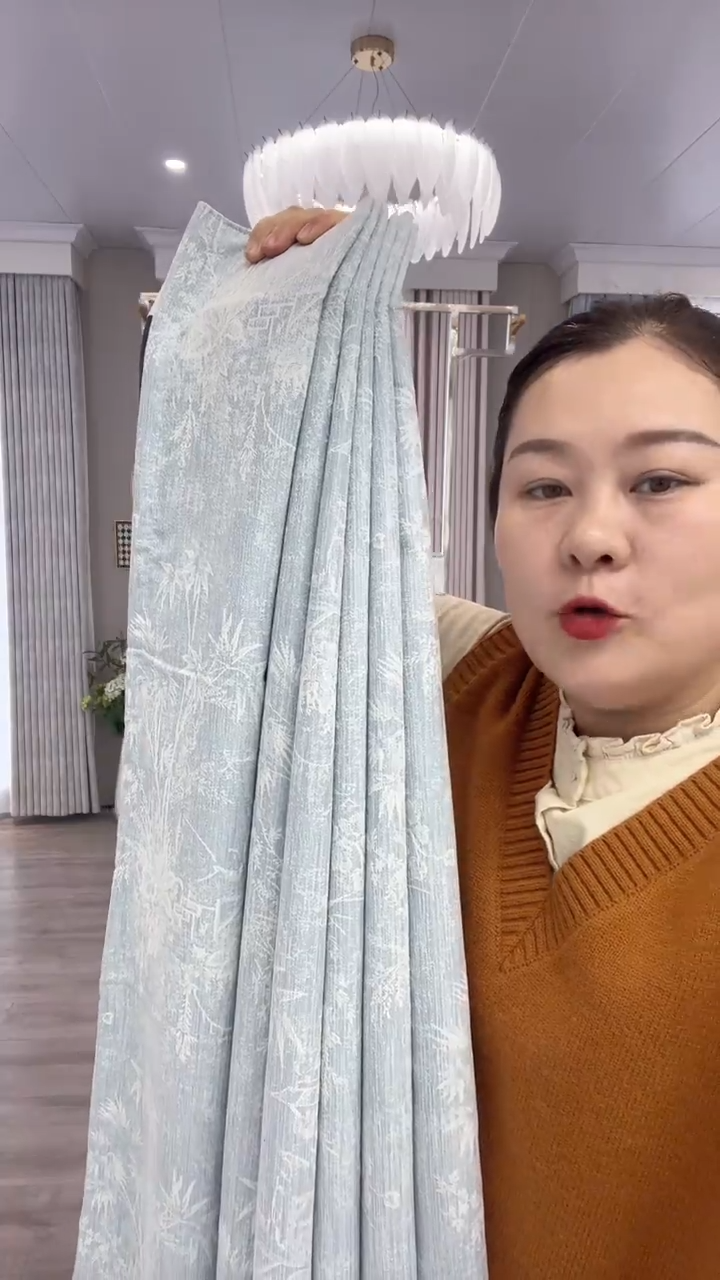 布闪电购商品12  微瑕（中）4挂钩2.7