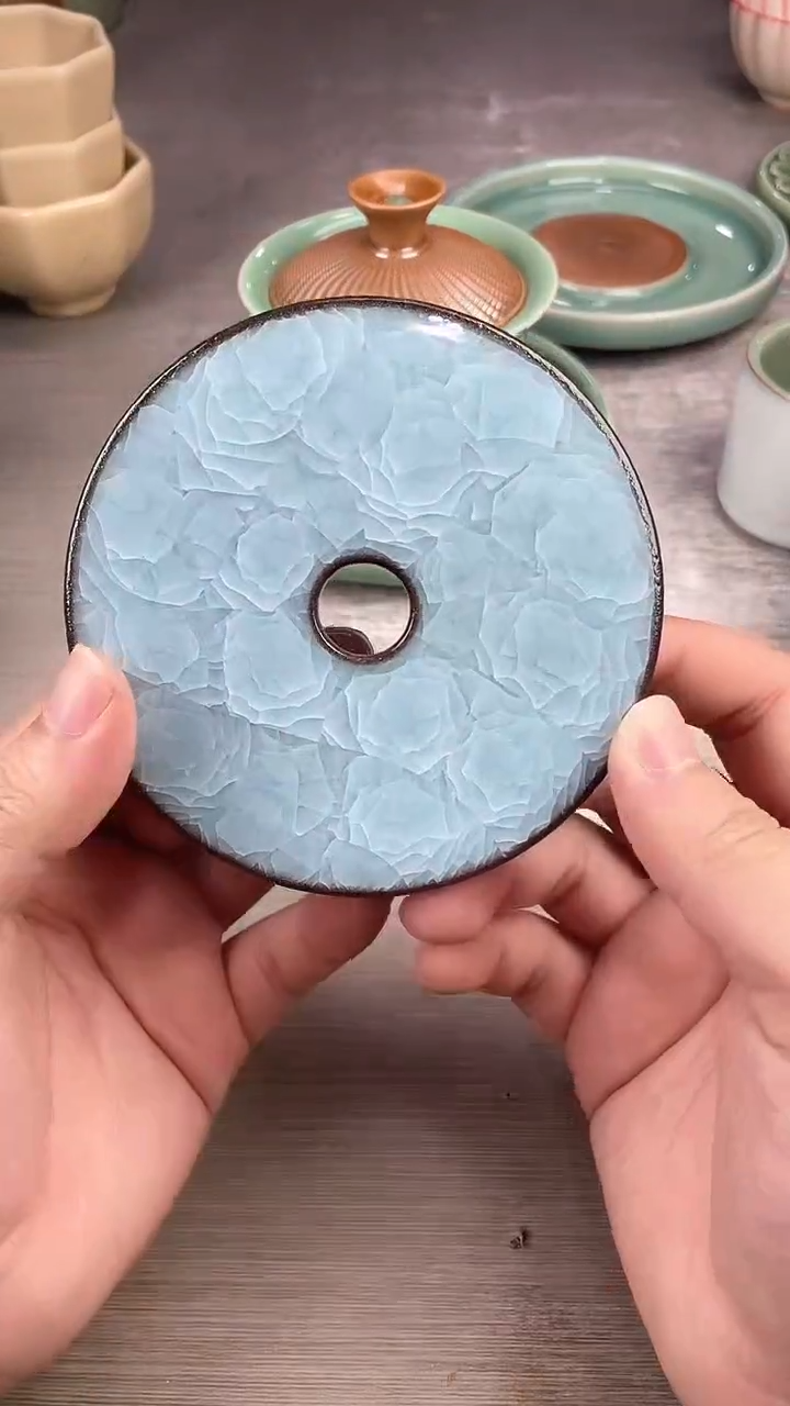 青瓷仓储清仓福利