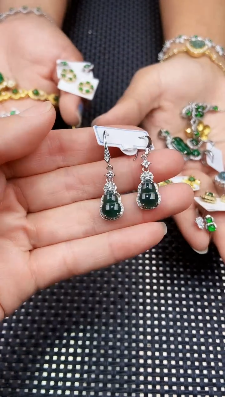 翡翠未镶嵌耳饰111111111