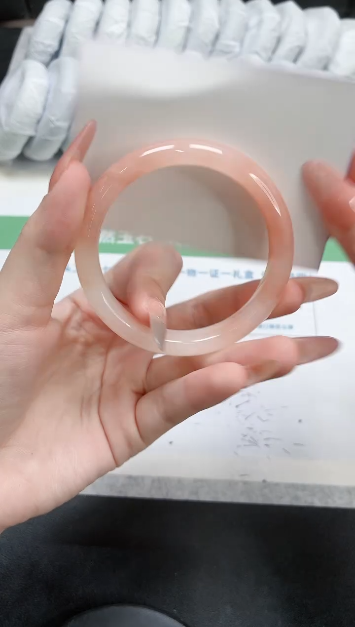 石英质玉手镯未镶嵌92-56桃花