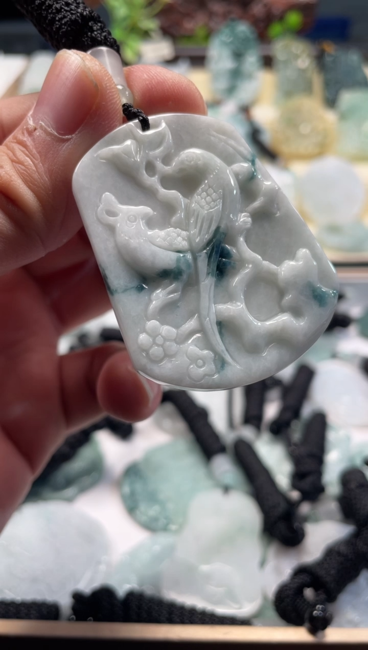 颈饰未镶嵌翡翠12/29/042