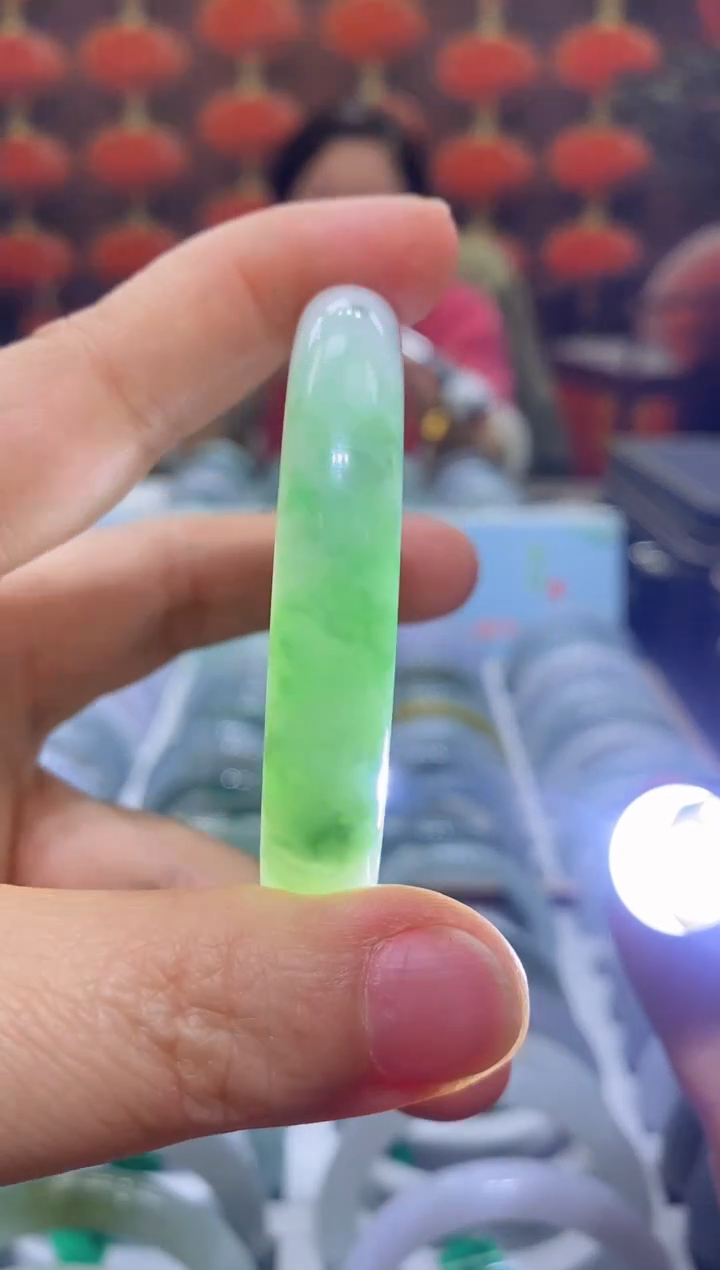 【闪购商品】翡翠手镯未镶嵌00009457