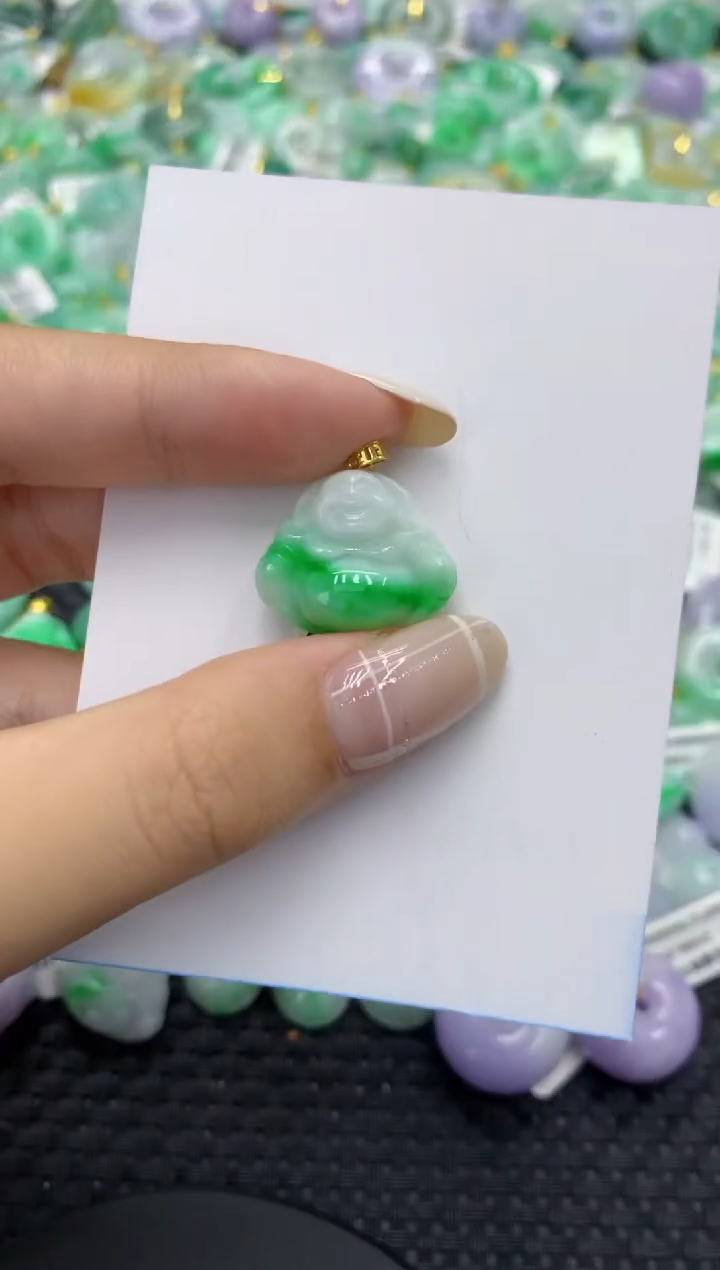 翡翠18K金镶嵌颈饰天然缅甸翡翠A货