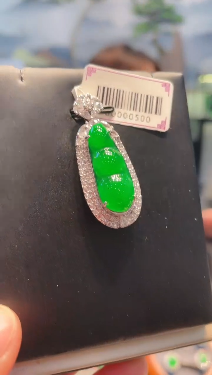 【闪购商品】翡翠吊坠(不含链)未镶嵌A10天然A货翡翠