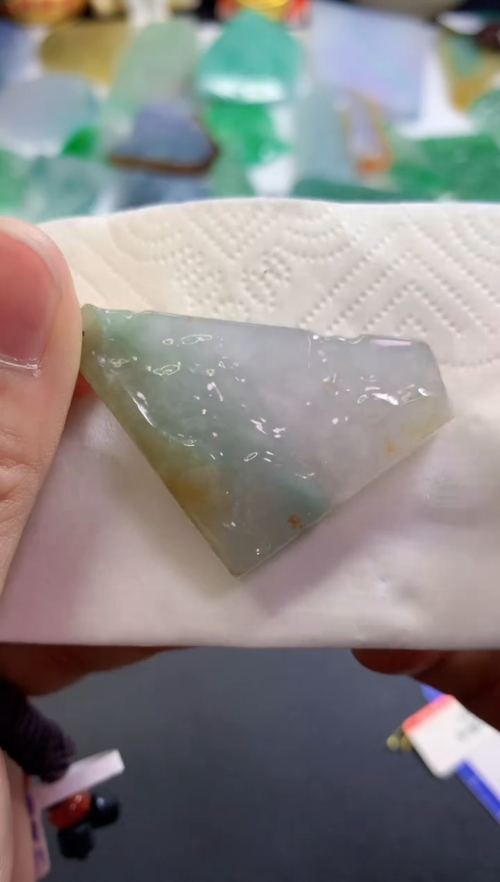 【闪购商品】翡翠吊坠(不含链)未镶嵌33