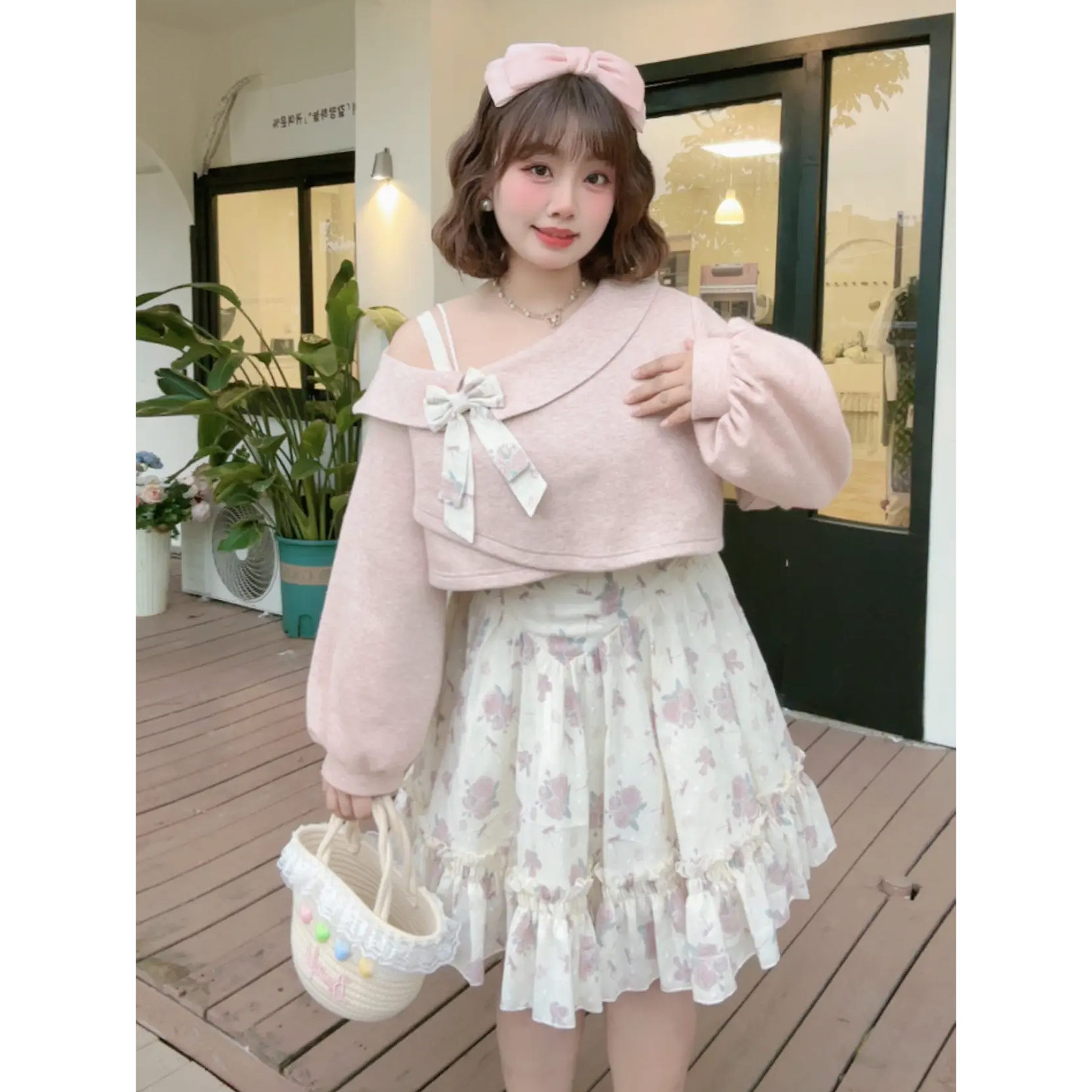 19017【特惠半价】大码甜妹法式斜领蝴蝶结上衣+吊带连衣裙套装