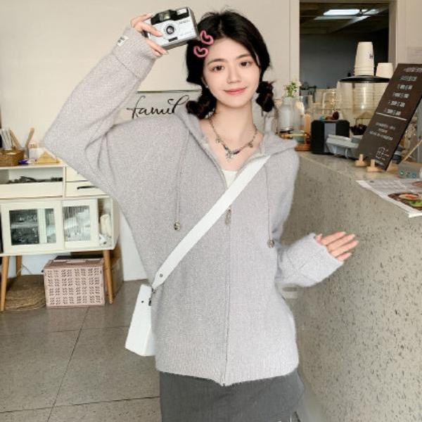 A256连帽薄款慵懒风外套