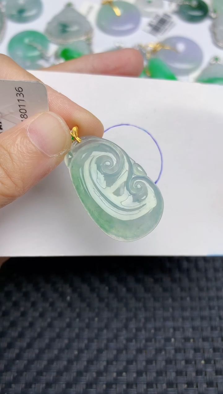 颈饰18K金镶嵌翡翠天然缅甸A货翡翠百元以上9元证书费自理