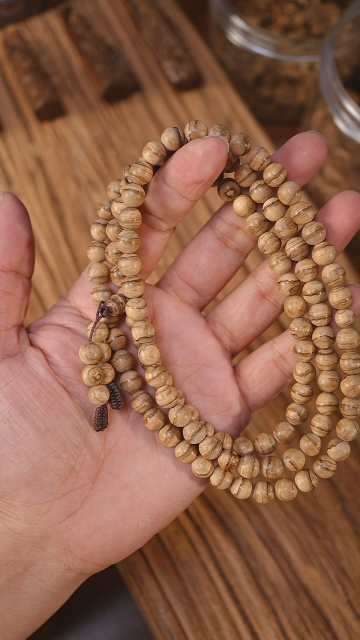 沉香手串达拉干虎纹0.80-18克lx1216