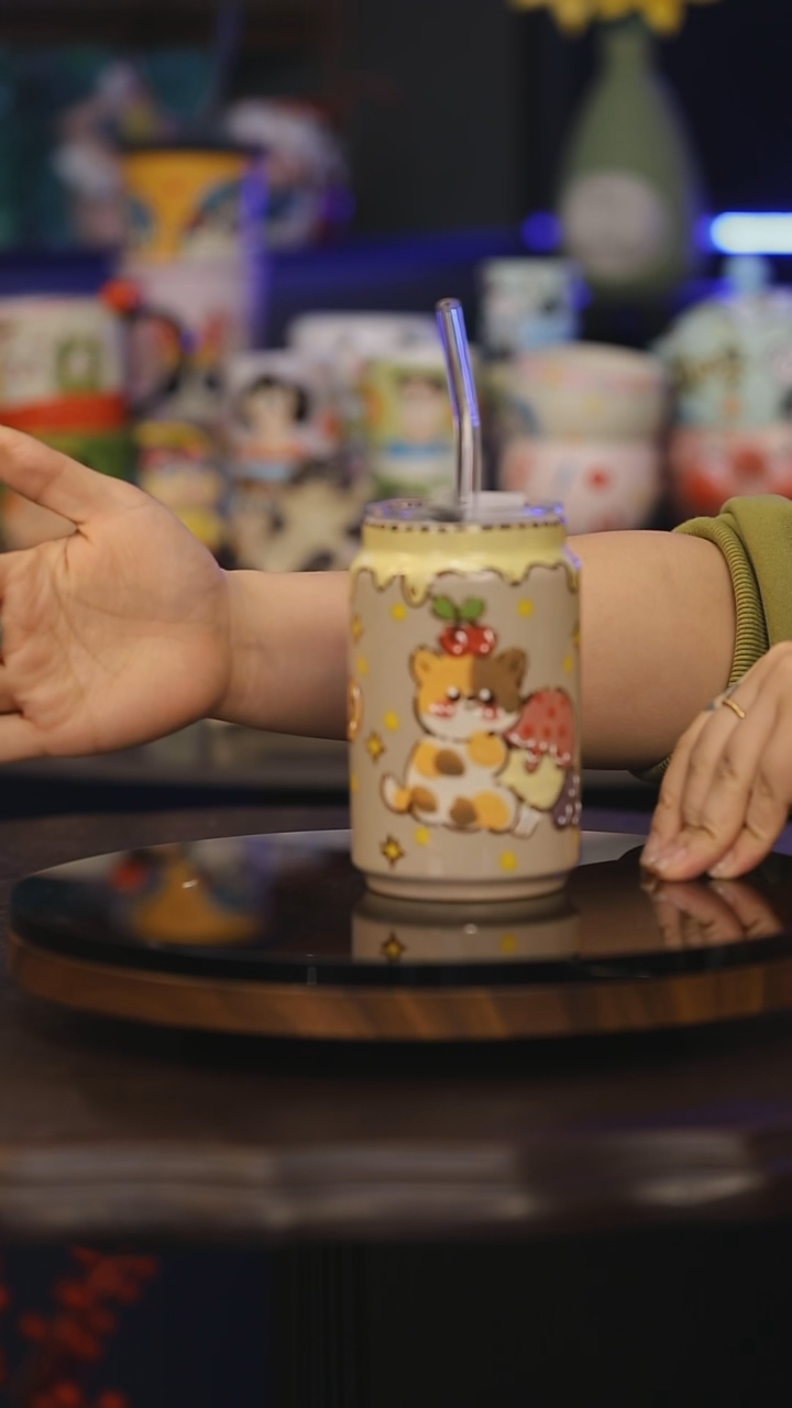 【闪购商品】摆件景德镇釉下彩绘设计师款式陶瓷