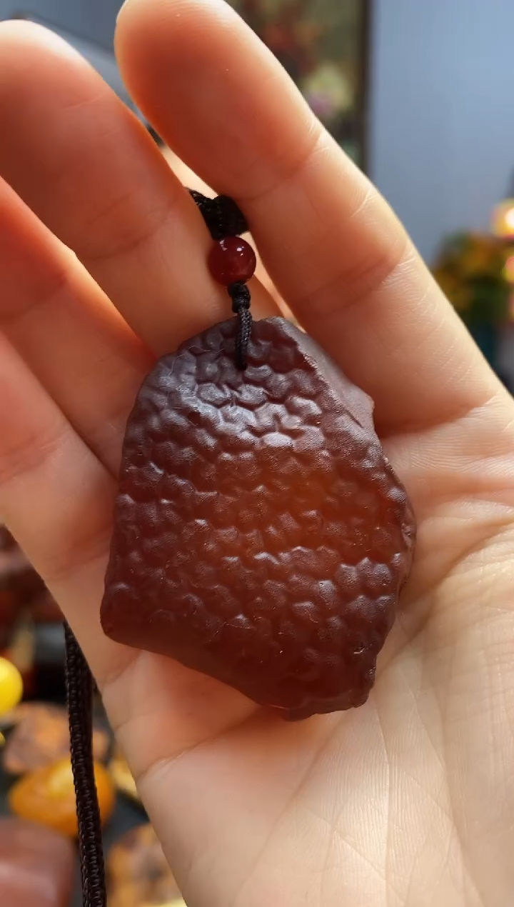 琥珀颈饰未镶嵌挂件