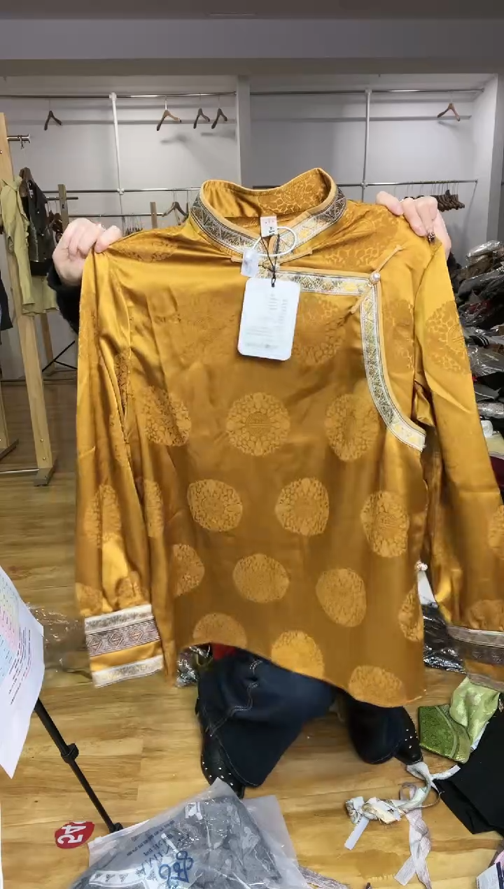 衬衣        男士        175码