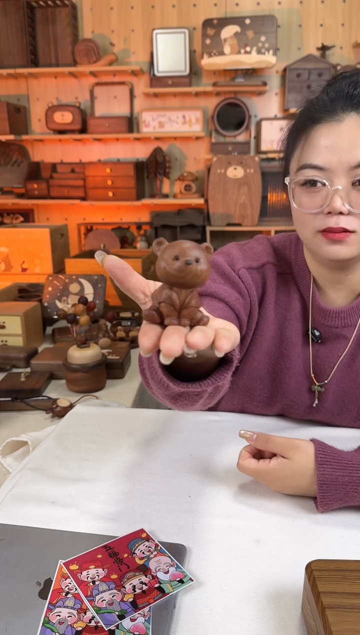 木乌檀木实木小熊摆件