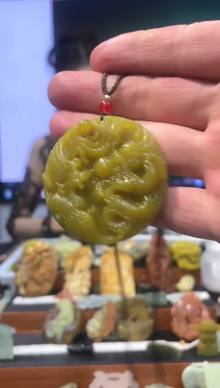 【闪购商品】岫玉吊坠未镶嵌·