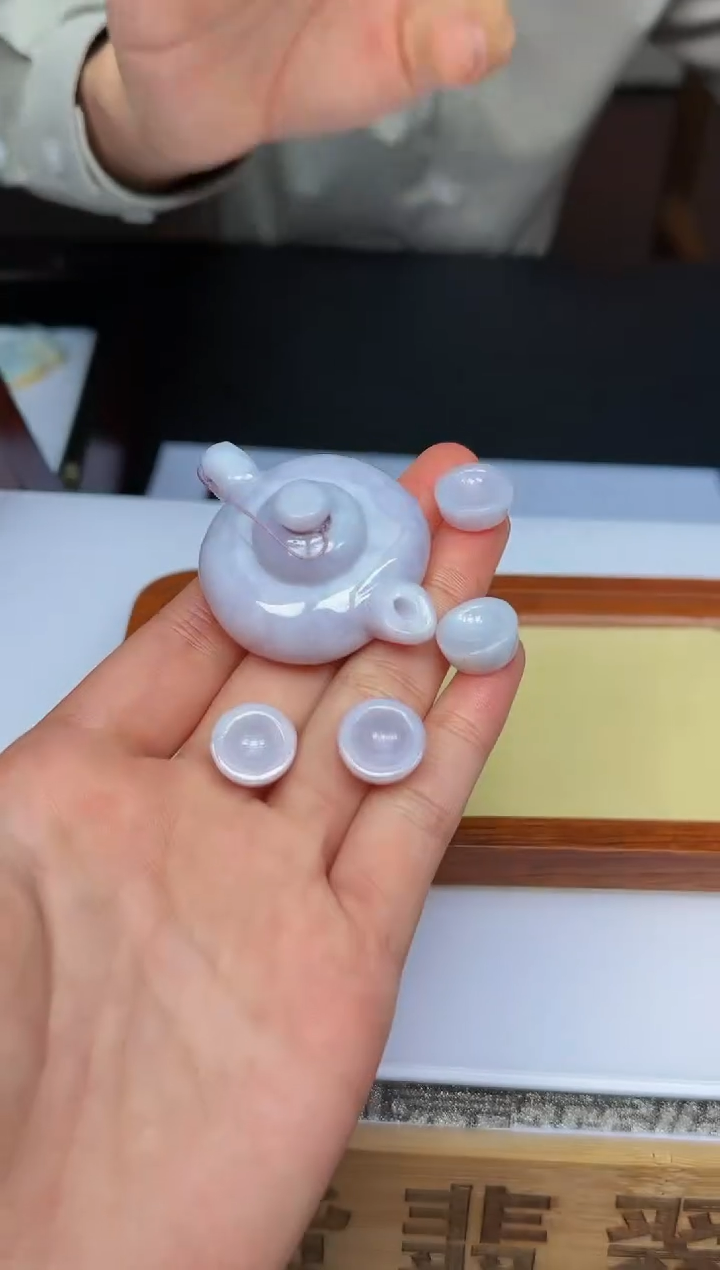 【闪购商品】定制翡翠未镶嵌Q02103翡翠毛货
