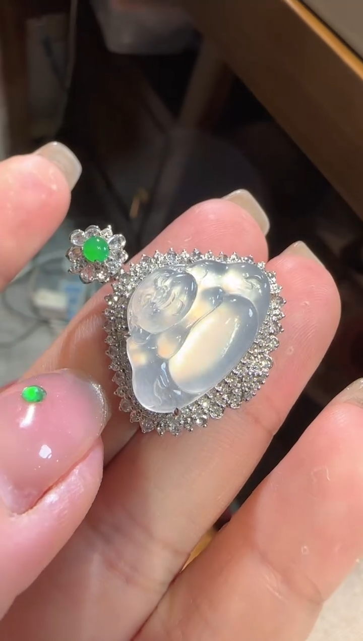 【闪购商品】翡翠颈饰18K金镶嵌佛公