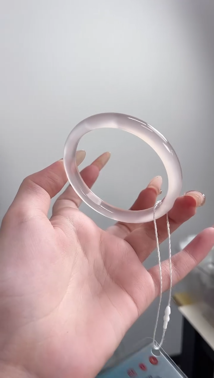 【闪购商品】玛瑙/玉髓手镯未镶嵌58圈