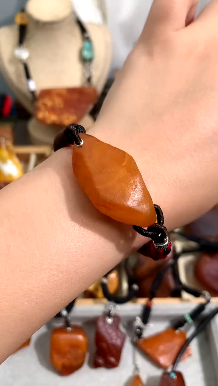 【闪购商品】蜜蜡裸石未镶嵌似玉