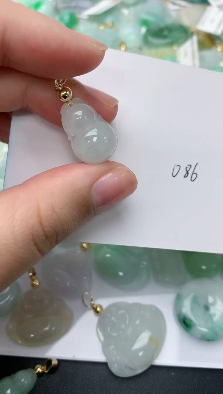 【闪购商品】翡翠吊坠(不含链)18K金镶嵌086