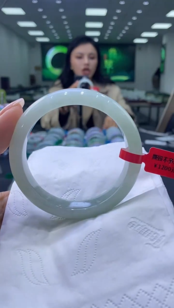 未镶嵌手镯翡翠00004839