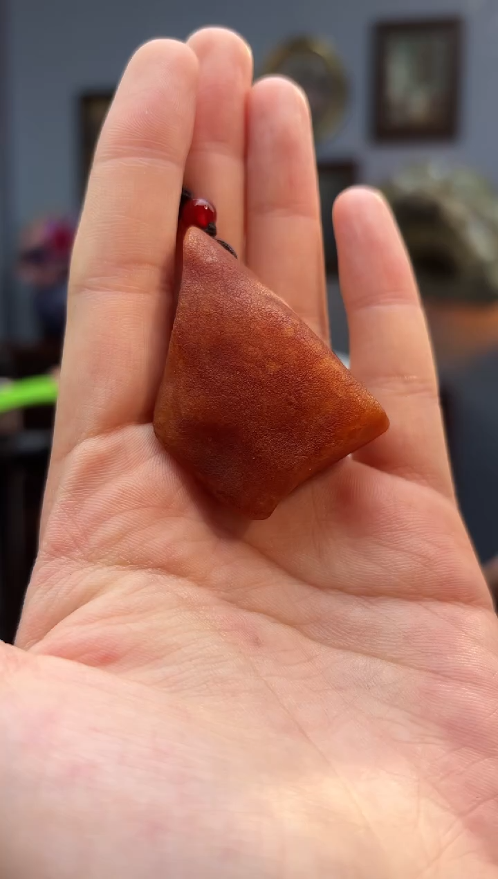 琥珀颈饰未镶嵌吊坠